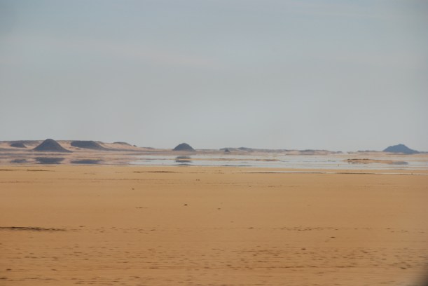 Luftspeiling i Egypt. Bilde: "Mirage in the Desert", Michael Gwyther-Jones//Flickr/CC lisence. 